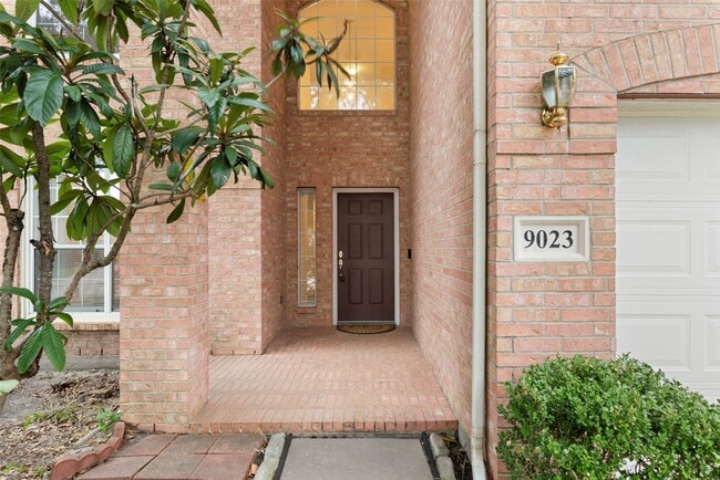 9023 Eaglecove Dr in Houston, TX - Building Photo - Building Photo
