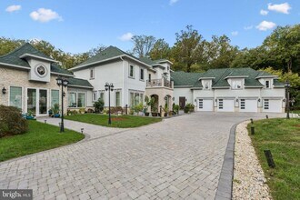 855 Dolley Madison Blvd in McLean, VA - Building Photo - Building Photo