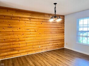 8729 Liberty Mills Dr in Indianapolis, IN - Building Photo - Building Photo
