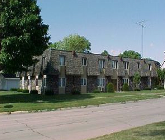 Poolside in Britt, IA - Building Photo