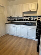 68 Pioneer St, Unit Up in Rochester, NY - Building Photo - Building Photo