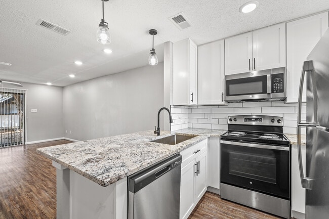 The Arts Apts At South Austin