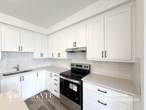 Spacious 3-Bedroom Detached Home with Garage & Parking in Brampton in Brampton, ON - Building Photo - Building Photo