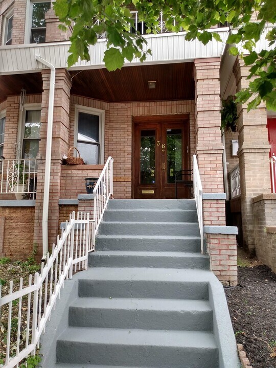 36 Fleet St in Jersey City, NJ - Building Photo