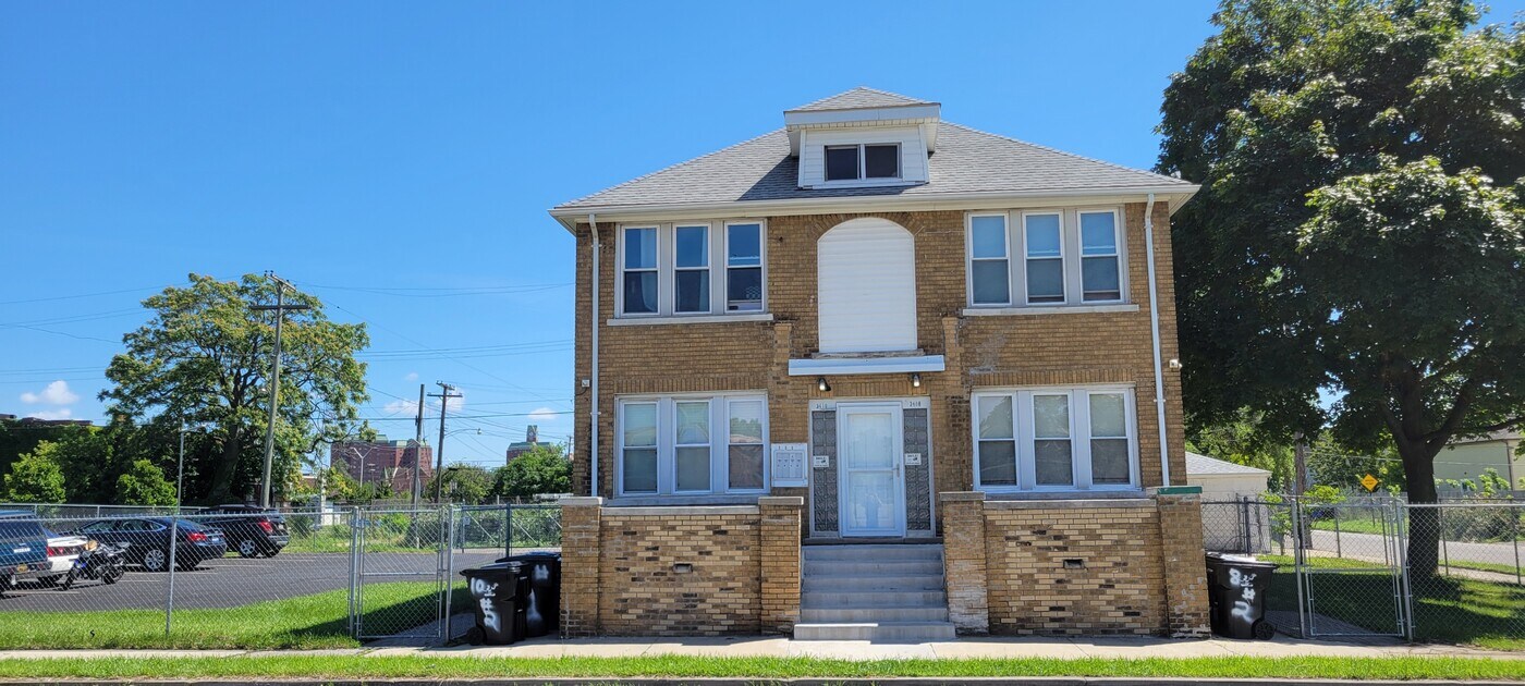 3408 Rosa Parks Blvd in Detroit, MI - Building Photo