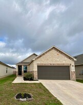 344 Blacktail Dr in Canyon Lake, TX - Building Photo