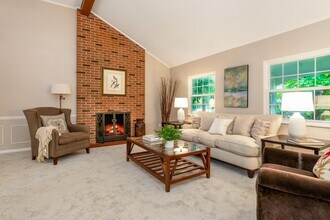2654 Lane Rd in Columbus, OH - Foto de edificio - Building Photo