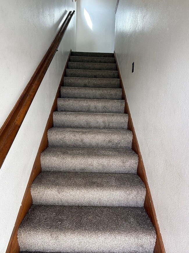 822 Windwood Dr in Junction City, KS - Building Photo - Building Photo