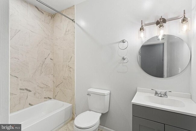 4047 N Broad St in Philadelphia, PA - Building Photo - Building Photo