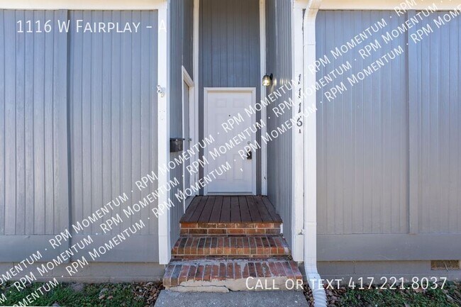 1116 W Fair Play St