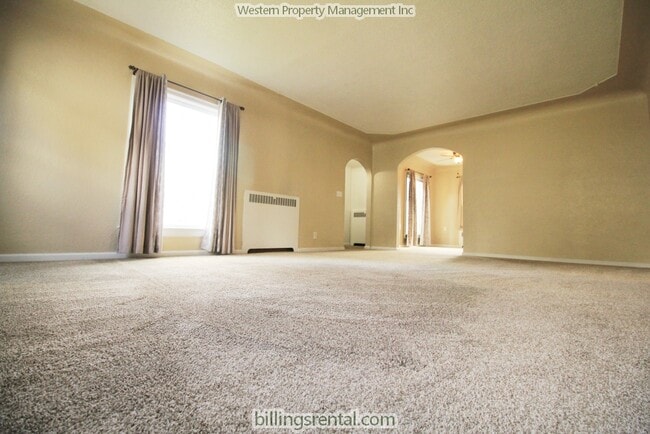 1032 N 26th St, Unit 1032 in Billings, MT - Foto de edificio - Building Photo