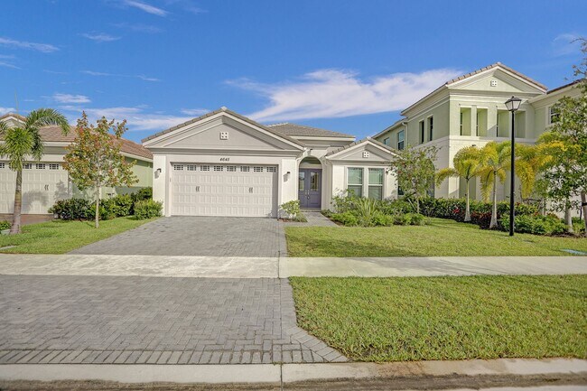 4645 Pumello Dr in Westlake, FL - Building Photo - Building Photo