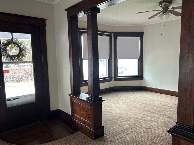 2 Romeyn Ave, Unit Floor 1 in Amsterdam, NY - Foto de edificio - Building Photo