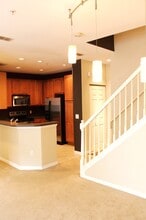 2460 Grand Central Pky in Orlando, FL - Building Photo - Building Photo