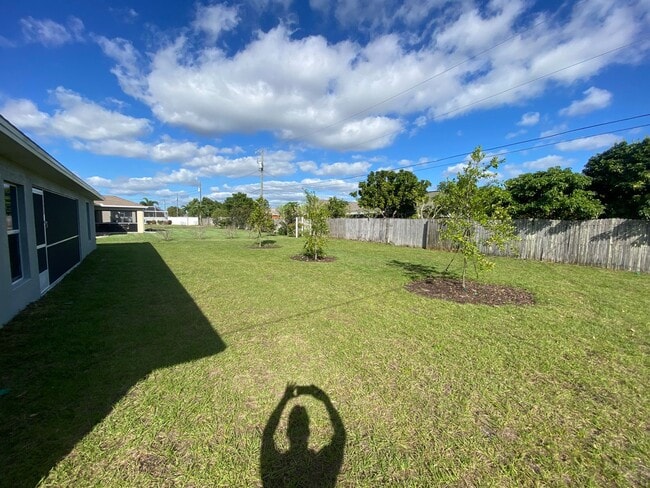 4137 SW 8th Ct in Cape Coral, FL - Building Photo - Building Photo