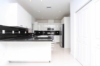 15636 SW 10th Ln in Miami, FL - Building Photo - Building Photo