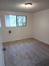 3932-3978 Lancaster Dr NE in Salem, OR - Building Photo - Building Photo