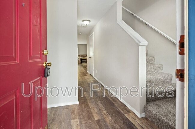 6133-6135 SE Frances St in Hillsboro, OR - Foto de edificio - Building Photo