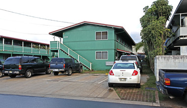 1279 Neal Ave in Wahiawa, HI - Foto de edificio - Building Photo