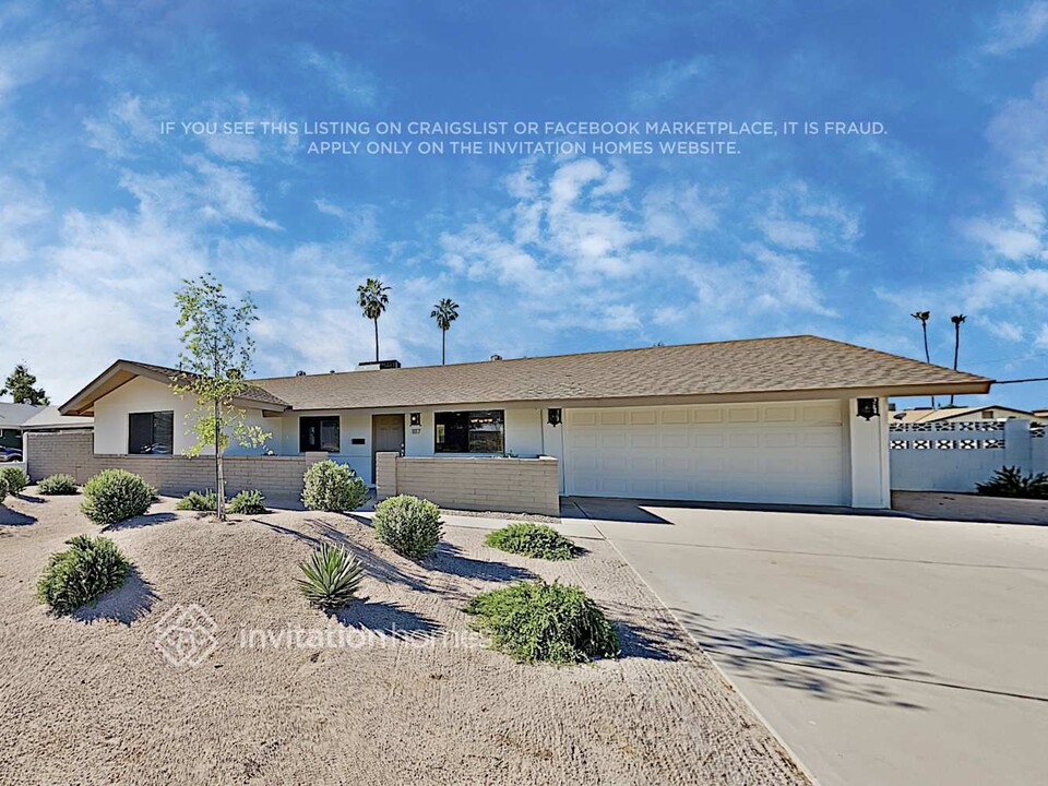 1117 E Alameda Dr in Tempe, AZ - Building Photo