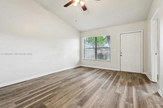 3789 Mil-Pond Ct in Greenacres, FL - Building Photo - Building Photo