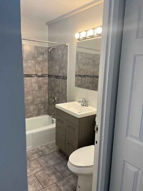 4300 W Ford City Dr