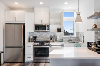 4806 Dayton Ave N in Seattle, WA - Building Photo - Building Photo