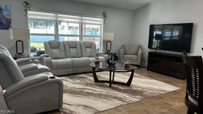 180 SW Voltair Terrace