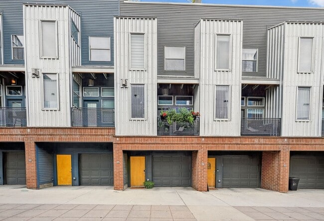 2680 Blake St in Denver, CO - Building Photo - Building Photo