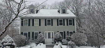 43 Juniper St in Billerica, MA - Building Photo