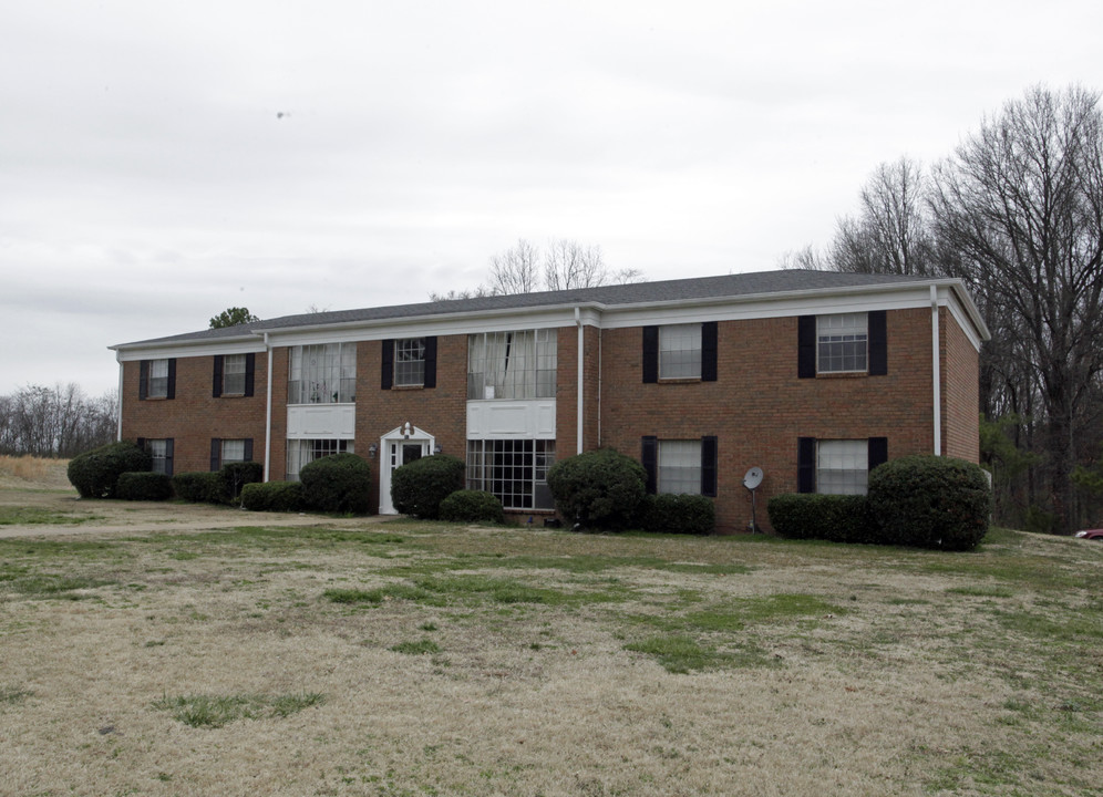 245-257 Aldersgate Rd in Collierville, TN - Building Photo