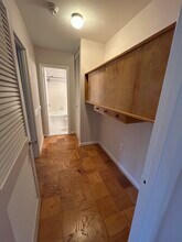 10613 weymouth st 101 in Bethesda, MD - Foto de edificio - Building Photo