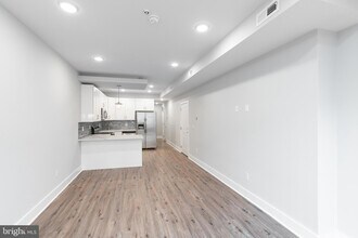 1604 N 6th St in Philadelphia, PA - Foto de edificio - Building Photo