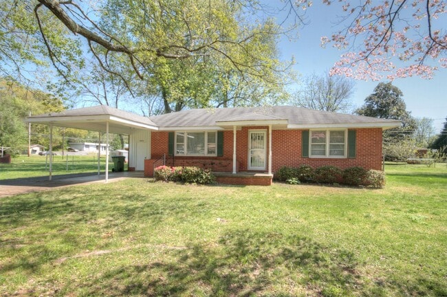 property at 2803 Mallory Ave NW