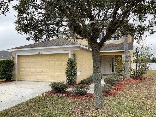 13552 Fladgate Mark Drive in Riverview, FL - Foto de edificio - Building Photo