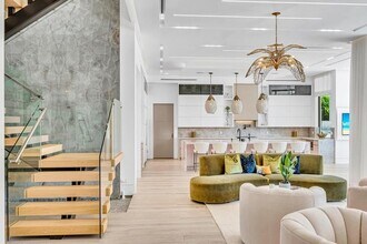 408 Coral Way in Fort Lauderdale, FL - Building Photo - Building Photo