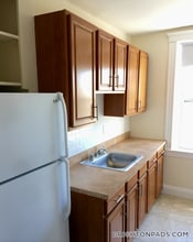 135 Washington St, Unit 27 in Boston, MA - Building Photo - Building Photo