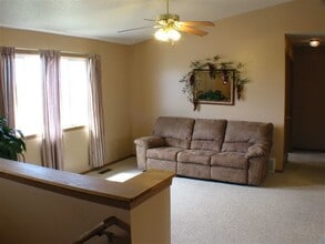 5512 Shaw Ct in Rapid City, SD - Building Photo - Building Photo