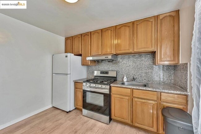 property at 1715 9th Ave