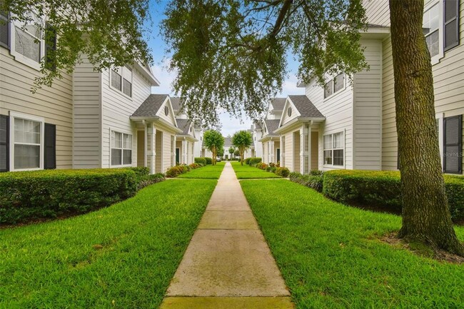 200 Southern Pecan Cir in Winter Garden, FL - Foto de edificio - Building Photo