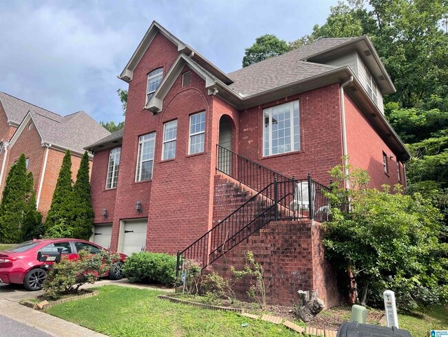 property at 208 Castlehill Dr