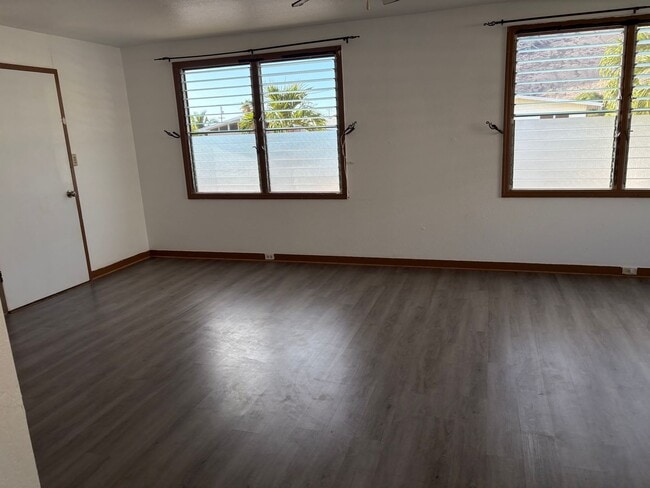 84-570-570 Farrington Hwy in Waianae, HI - Building Photo - Building Photo