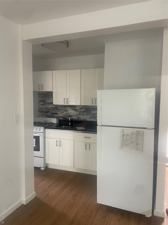 51 Georgia Ave in Long Beach, NY - Building Photo - Building Photo