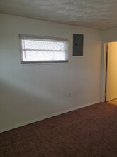 623 Willow St in Dayton, OH - Foto de edificio - Building Photo
