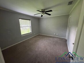 506 Peterson Rd in Kilgore, TX - Building Photo - Building Photo