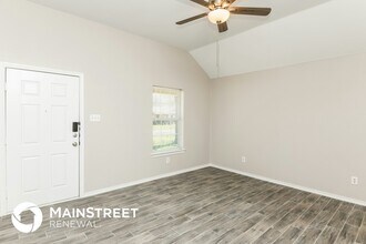 511 N Friou St in Alvarado, TX - Building Photo - Building Photo