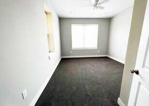 3216 Bishop St in Cincinnati, OH - Building Photo - Building Photo