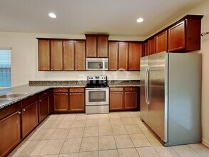 235 Buck Run Way in St. Augustine, FL - Foto de edificio - Building Photo