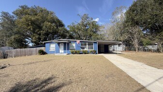 1480 Alecia Dr in Jacksonville, FL - Building Photo