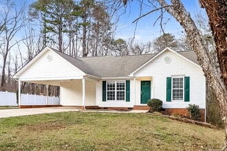 544 Basswood Way in Gastonia, NC - Foto de edificio - Building Photo